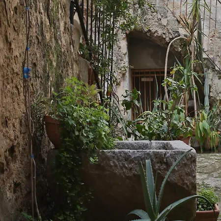 Daire Terrazza Del Cortile - By Vacation Service Cefalù