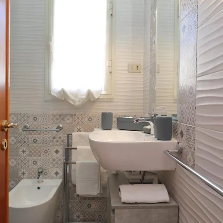 Terrazza Del Cortile - By Vacation Service Daire *