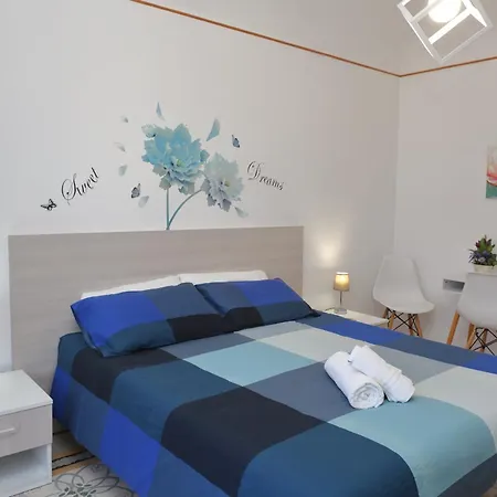 Terrazza Del Cortile - By Vacation Service Daire *